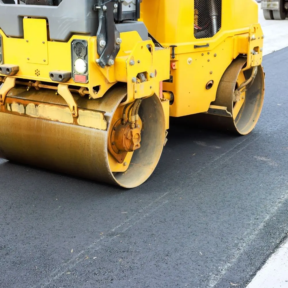 Tehli̇keli̇ Ve Çok Tehli̇keli̇ İşlerde Si̇li̇ndi̇r Kullanimi Bi̇lgi̇lendi̇rme Eği̇ti̇mi̇ Yetkinlik ve Kariyer Eğitimi