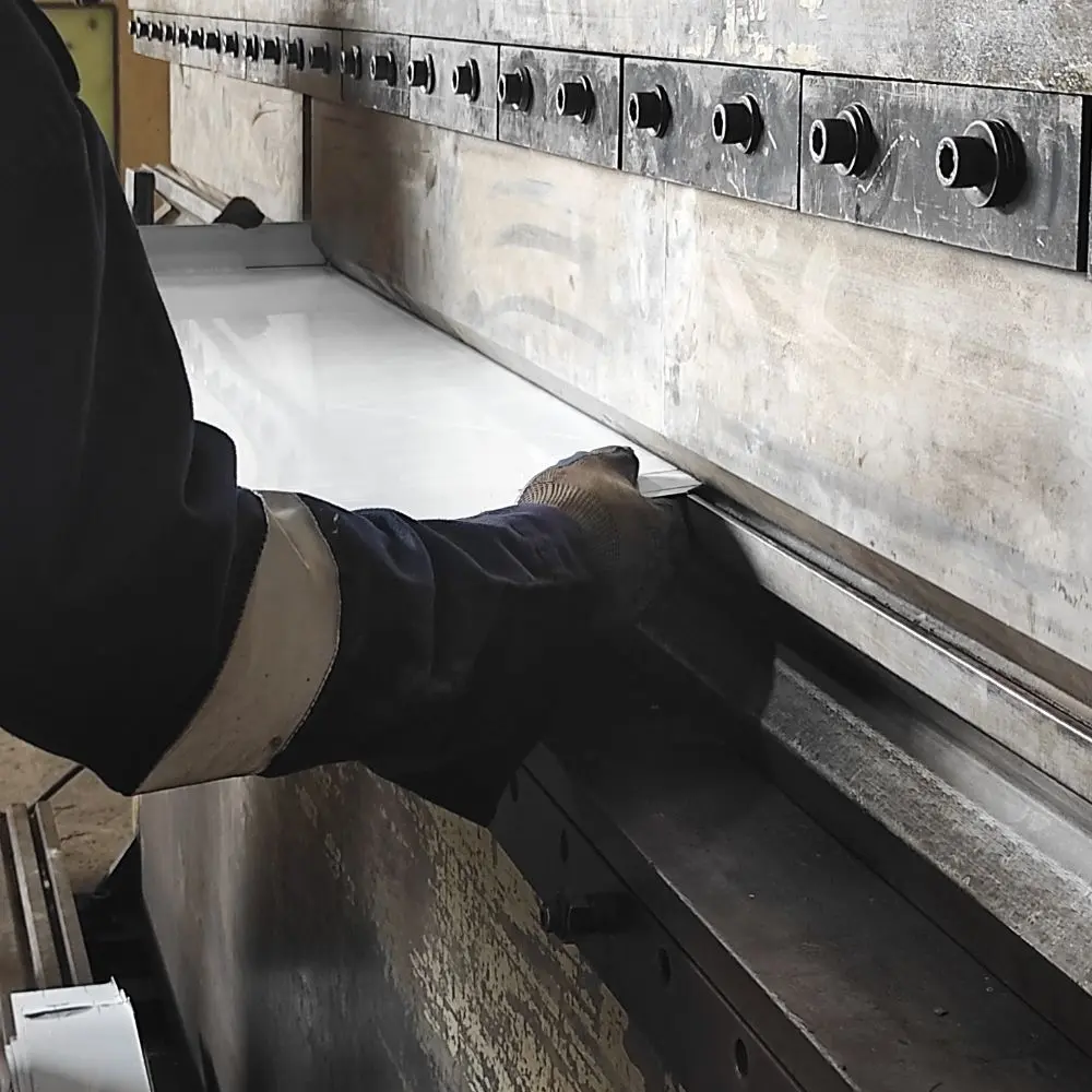 Tehli̇keli̇ Ve Çok Tehli̇keli̇ İşlerde Tel Büküm Elemani Eği̇ti̇mi̇ Yetkinlik ve Kariyer Eğitimi